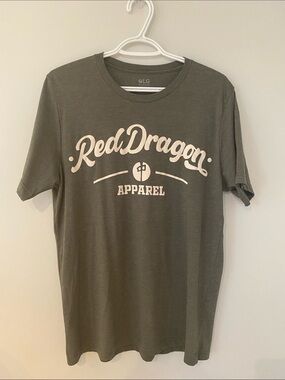 Mens Red Dragon Short-Sleeve Tee Size Large